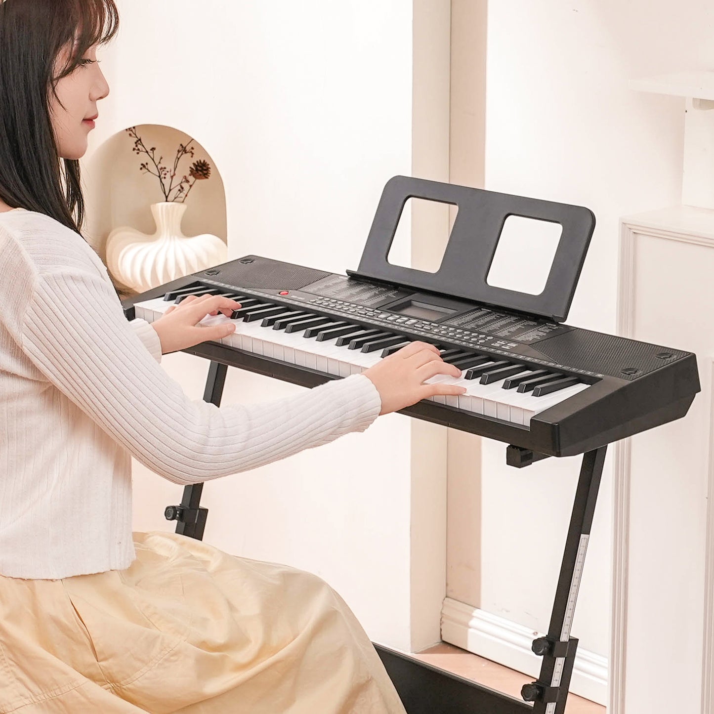 Electric Keyboard Piano