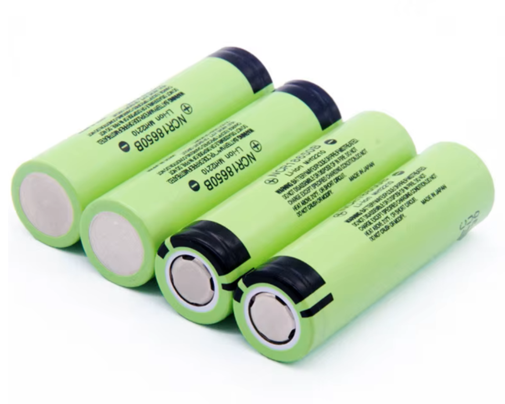 18650 Rechargeable Li-Ion Battery Power Flat Top (4 pcs)